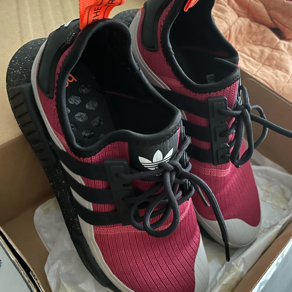 Adidas NMD_R1